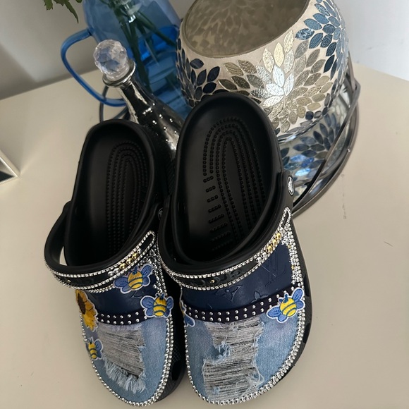 Custom Crocs - Picture 2 of 2